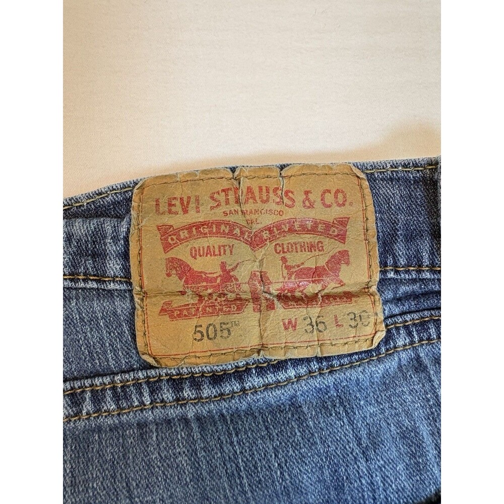 Levi’s 505 Regular Fit Jeans Men’s 36x30 Light Wash Straight Leg Blue Denim EUC